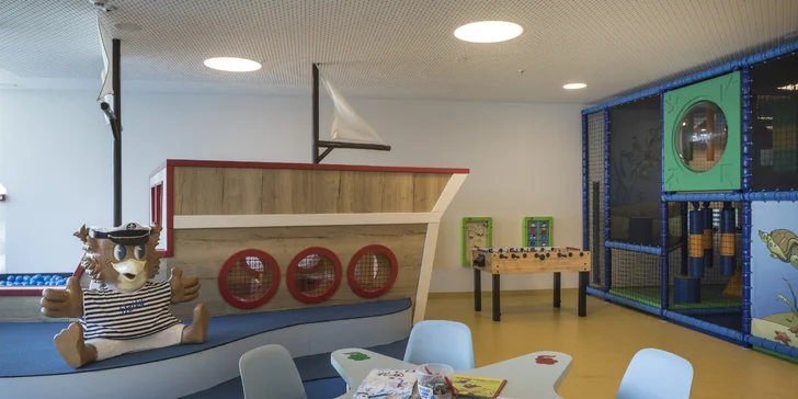 4* all inclusive pobyt na ostrove Krk: hotel pri mori, bazény, animácie a vstup do akvária