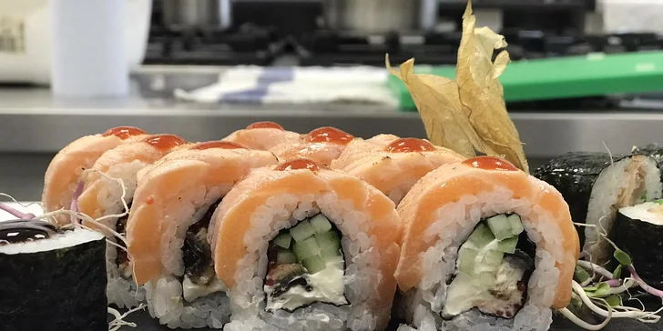 SUSHI BONSAI: Skvelý špeciál sushi set + Tom Yum polievka pre 2 osoby