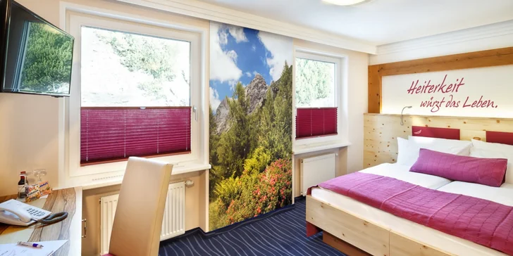 Pobyt so stravou a neobmedzeným wellness v srdci rakúskych Álp: útulný hotel s prekrásnymi výhľadmi na hory