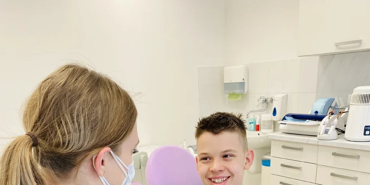 Dentálna hygiena pre dospelých s pieskovaním a deti do 15 r. s fluoridáciou