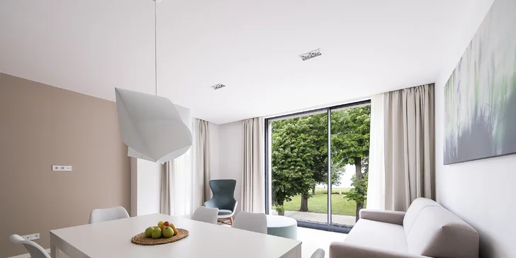 Pohoda na brehu Balatonu: moderný apartmán až pre 6 osôb + raňajky