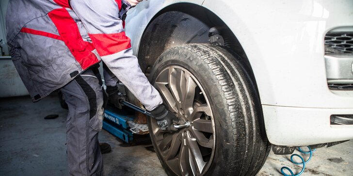 Výmena zimných pneumatík či kolies za letné s vyvážením a kontrolou vozidla