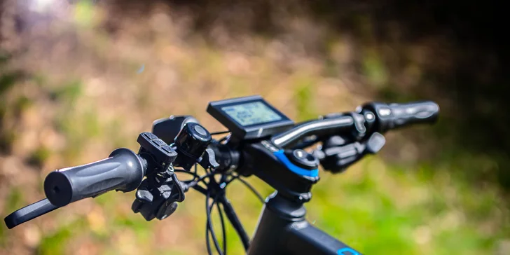 Požičanie elektrobicykla Rockrider na 6 hodín – Modra