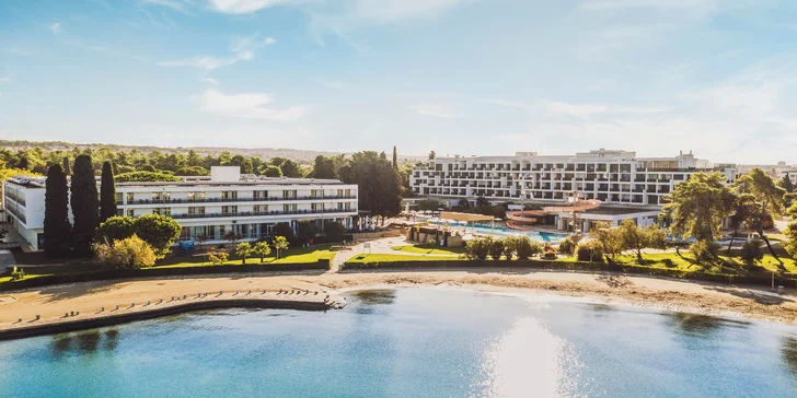 Letná dovolenka v chorvátskom Zadare: 4* hotel pri pláži, bazénový svet a all inclusive