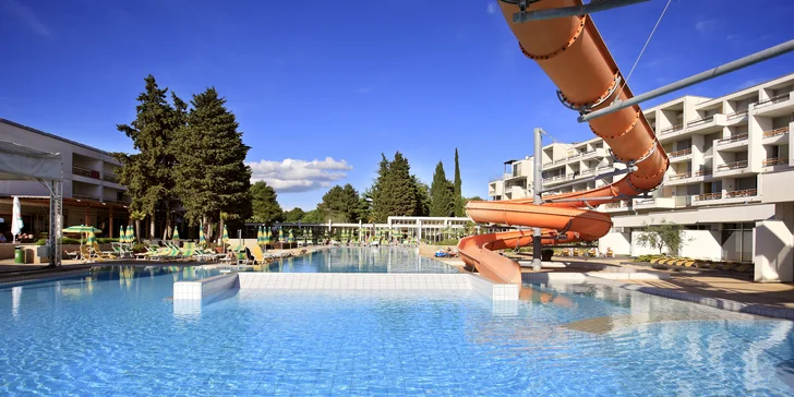 Letná dovolenka v chorvátskom Zadare: 4* hotel pri pláži, bazénový svet a all inclusive