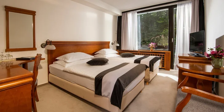 Dovolenka v Blede v Slovinsku: 4* hotel blízko jazera, raňajky, bazén i sauny