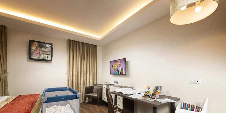 Objavte krásy Budapešti: 4* hotel v centre s raňajkami a saunou, deti do 12,9 rokov zadarmo