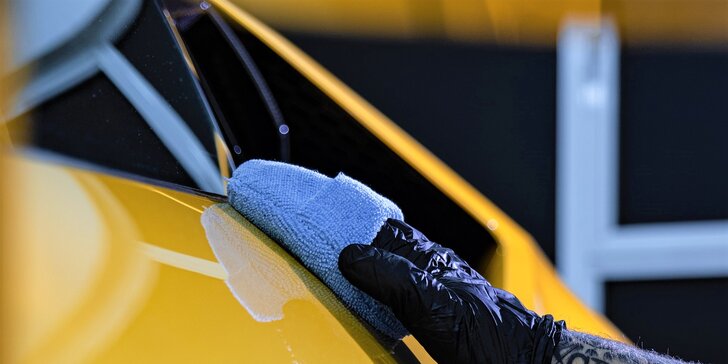Detailné čistenie interiéru a exteriéru auta či voskovanie karosérie