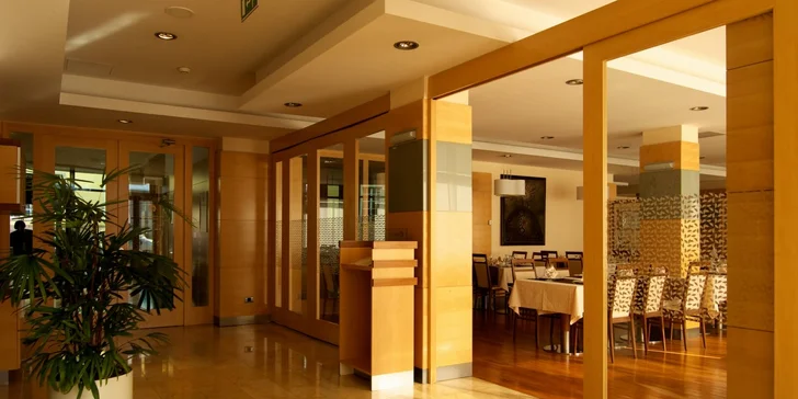 Dovolenka pri slovinskom jazere Bled: 4* hotel, bohaté raňajky a neobmedzený vstup do wellness