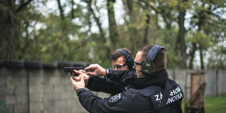 Vyskúšajte si streľbu zo zbraní podľa vlastného výberu až na 3 strelniciach