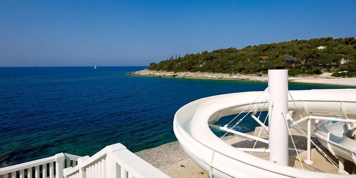4* apartmánový rezort v letovisku Pula: ubytovanie až pre 4 osoby, 200 m od pláže, s bazénmi a toboganom