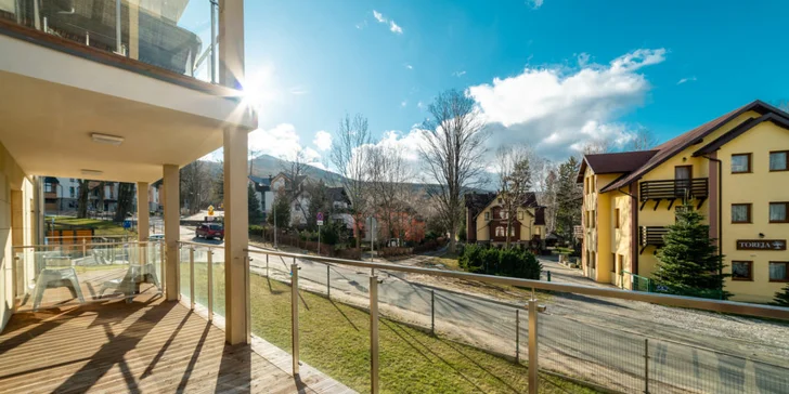 Jarný alebo letný pobyt v Karpaczi až pre 4 osoby: moderné apartmány s kuchynkou