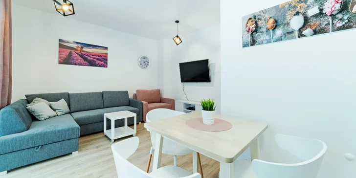 Jarný alebo letný pobyt v Karpaczi až pre 4 osoby: moderné apartmány s kuchynkou