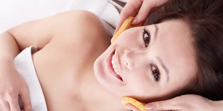 Čistenie pleti "skin scrubber" alebo diamantová dermabrázia s použitím certifikovanej biokozmetiky