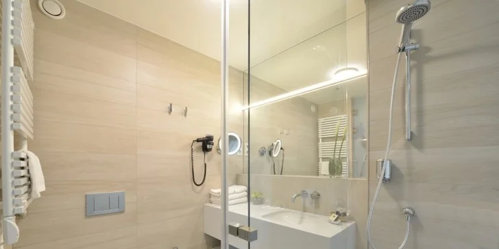 Pobyt na ostrove v Budapešti: krásny hotel s neobmedzeným wellness a polopenziou