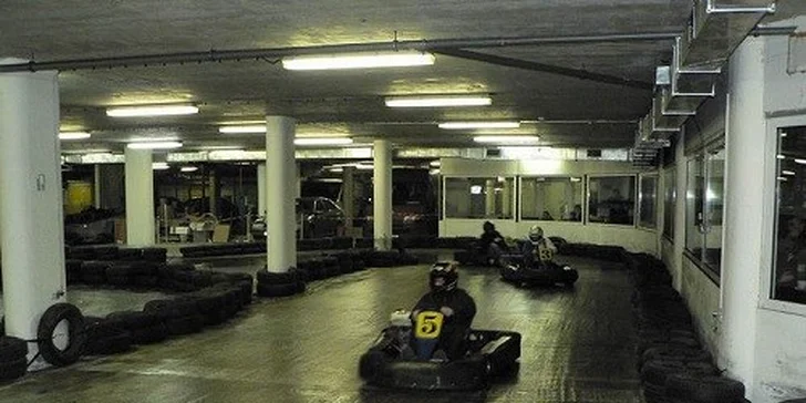 Adrenalínova jazda na motokárach
