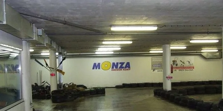 Adrenalínova jazda na motokárach