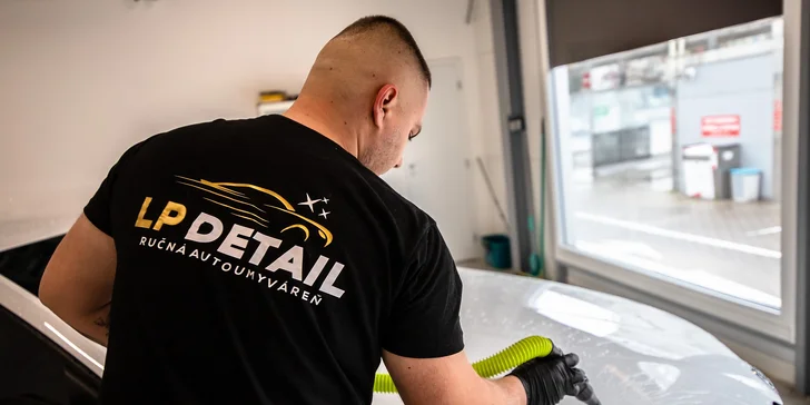 Detailné čistenie, voskovanie karosérie či letná údržba auta