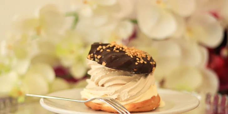 Lahodné zákusky či torta z cukrárne Fajnotka až ku vám domov!