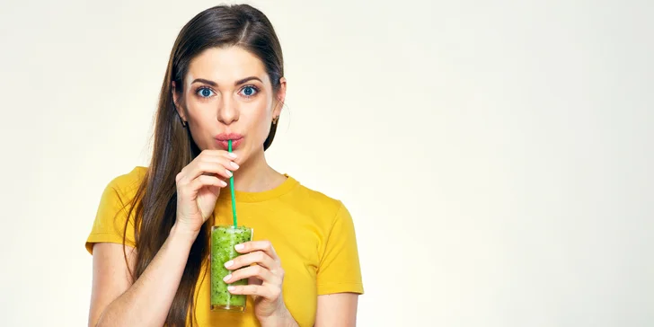 Detoxikujte a chudnite s čerstvými nápojmi z ovocia a zeleniny plnými vitamínov