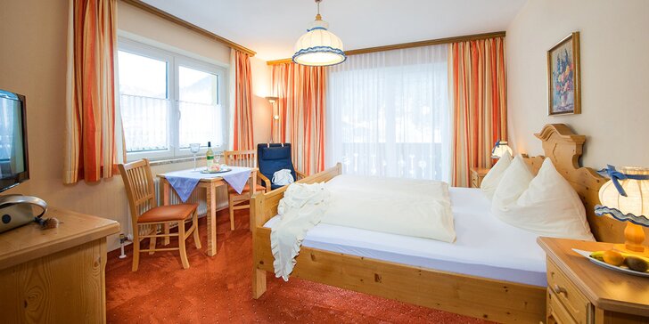 Aktívna dovolenka v Rakúsku: 3* ubytovanie s raňajkami, 70 m od kúpeľného komplexu