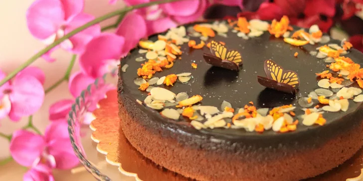 Cheesecake či torty z cukrárne Fajnotka až ku vám domov!