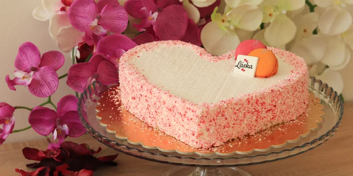 Cheesecake či torty z cukrárne Fajnotka až ku vám domov!