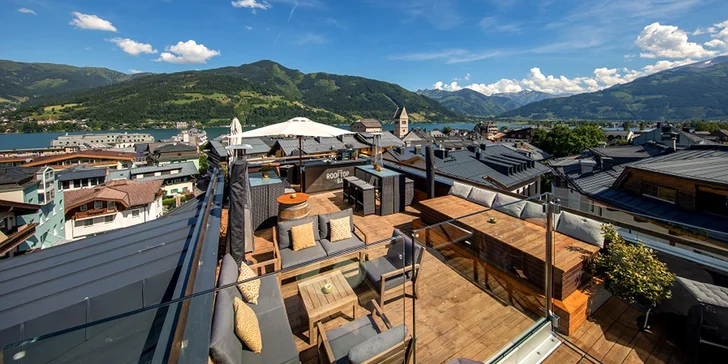 Dovolenka v rakúskom Zell am See: hotel v centre mesta, strešná terasa a raňajky