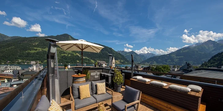 Dovolenka v rakúskom Zell am See: hotel v centre mesta, strešná terasa a raňajky