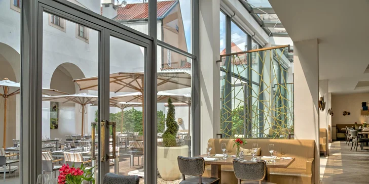 Luxusný pobyt v Prahe: hotel v kláštore na Malej Strane, raňajky a vstup do wellness