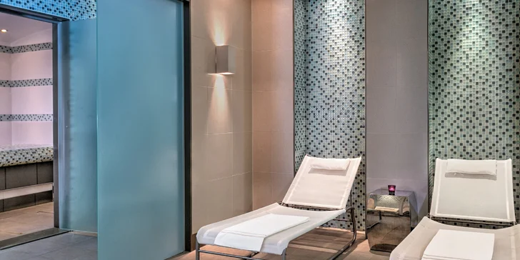 Luxusný pobyt v Prahe: hotel v kláštore na Malej Strane, raňajky a vstup do wellness
