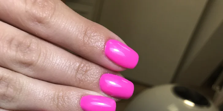 Gél lak alebo nové gélové nechty v salóne Andrea Nails