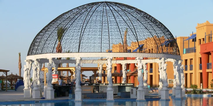 All inclusive dovolenka v Hurghade: 5 * hotel na pláži, aquapark, animačný program