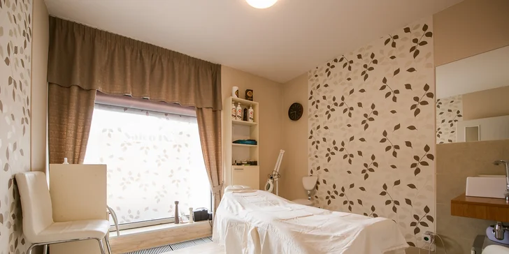 Kombinovaná pedikúra a gél lak pre dokonale upravené chodidlá a nechty