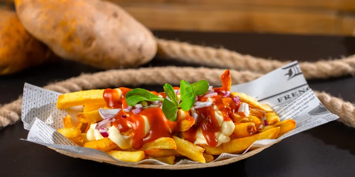 Street food Fryday: belgické hranolčeky, trhané bravčové i hovädzie mäsko či flaguette menu