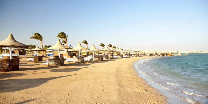 Letecky do Hurghady: 4 * hotel pri pláži, bazén a all inclusive