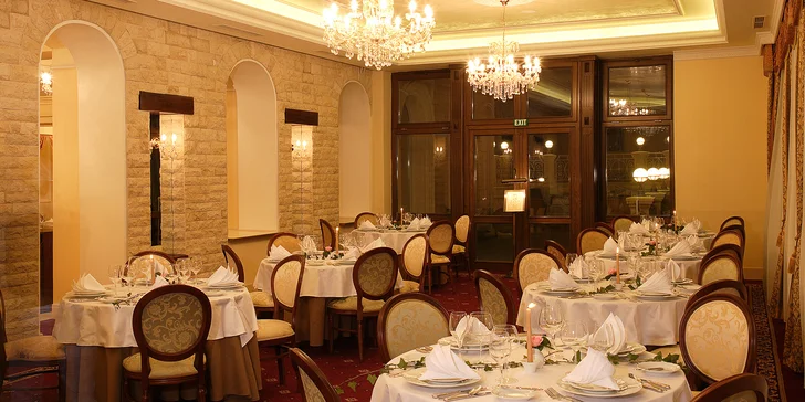 4* relax v Karlových Varoch: raňajky či polpenzia, wellness aj procedúry