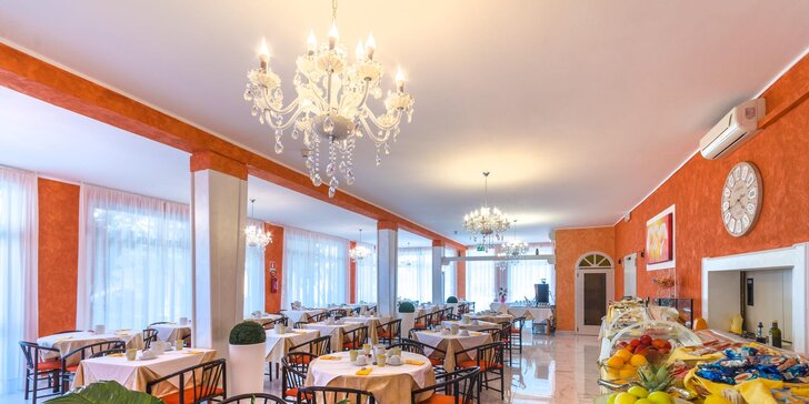 Dovolenka v talianskom letovisku Lignano Sabbiadoro: 3* hotel s raňajkami, 250 m od pláže
