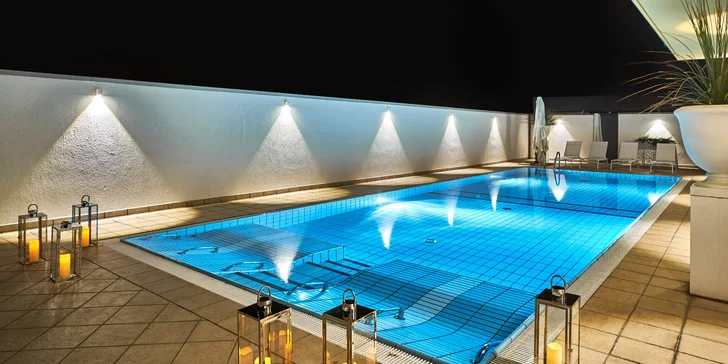 Letná dovolenka v Bibione: 4* hotel s raňajkami a bazénom, 250 m od mora