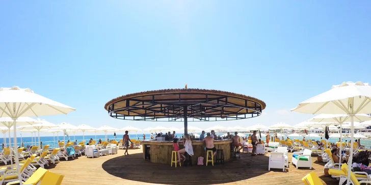 5* dovolenka na Cypre: hotel s ultra all inclusive, piesočnatá pláž, bazény i wellness