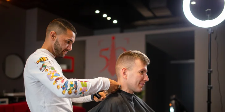 Pánsky strih, úprava brady s masážou či špeciálny kombo balíček v 50 SHADES