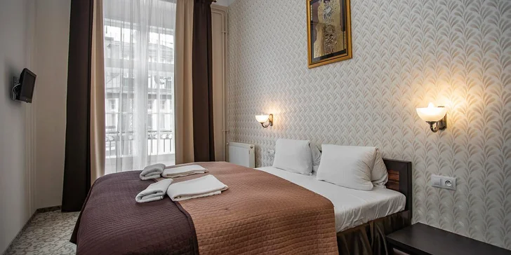 Dovolenka v centre Karlových Varov: apartmán s raňajkami aj kozmetické ošetrenie