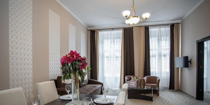 Dovolenka v centre Karlových Varov: apartmán s raňajkami aj kozmetické ošetrenie