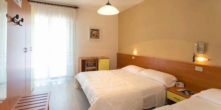 Dovolenka v letovisku Lido di Jesolo: hotel s polpenziou, 100 m od súkromnej pláže