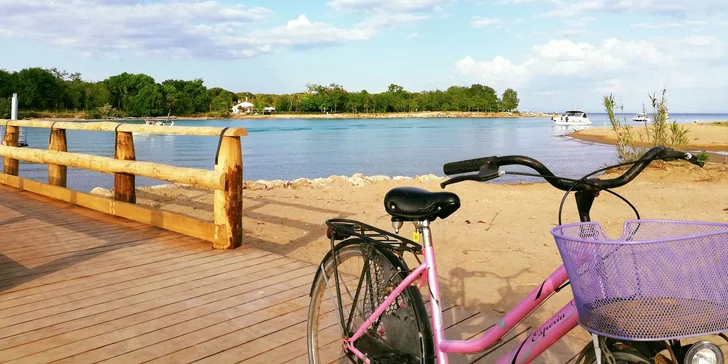 Dovolenka plná slnka v Bibione: hotel blízko pláže, raňajky a vírivka