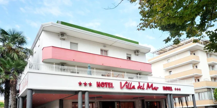 Dovolenka plná slnka v Bibione: hotel blízko pláže, raňajky a vírivka