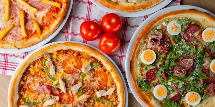 Netradičná pizza, napr. s mangom alebo jablkom či lososom a avokádom