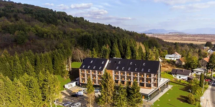 Pobyt s raňajkami v modernom 4* hoteli v blízkosti krásnych Plitvických jazier