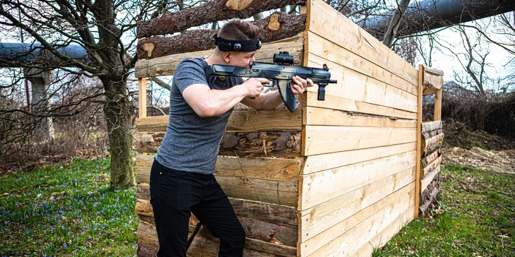 Super zábava pri laser tagu v HERO FACTORY