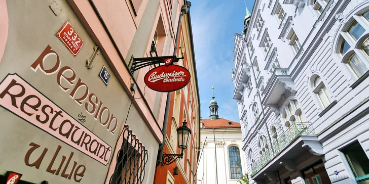 Pobyt v penzióne blízko Staromestského námestia a Karlovho mosta s raňajkami či polpenziou